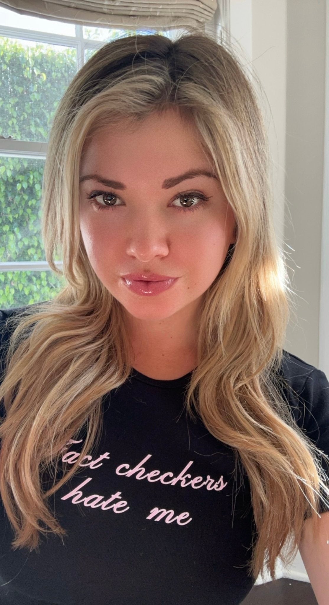 Fact Checkers Hate Me Tee